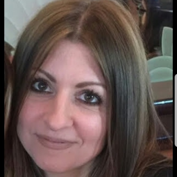 Meet your Posher, Rachel - Picture 2 of 4